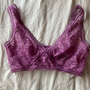 Victoria’s Secret lace bralette - S/P